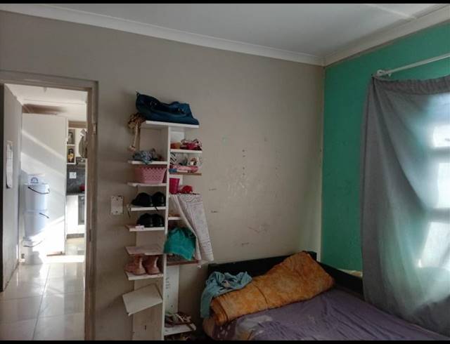 2 BEDROOM HOUSE FOR SALE IN UMHLATHUZE